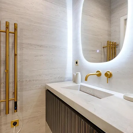 Lejlighed Charming Pied-a-terre Champs-elysee *